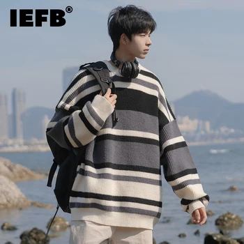 IEFB ümber Kaela Triibuline Kampsun 2023 korea Fashion Vabaaja Sügis-Talv Meeste Pullover Kontrast, Värv Lihtne Temperament 9A6331